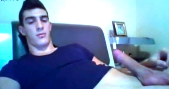 Handsome guy jerks off 