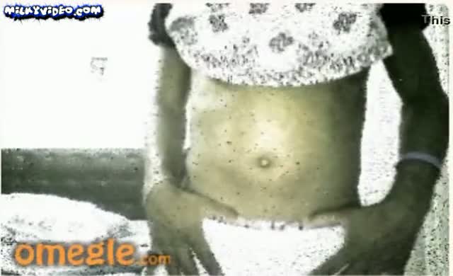 Omegle - Dois Amigos mostram a Pica at MilkyVideo.com