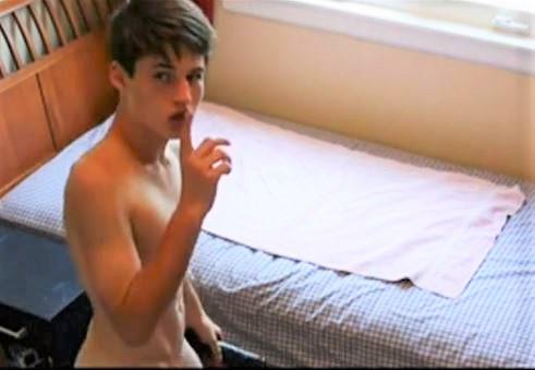 Little Twink Cums With Big Dildo