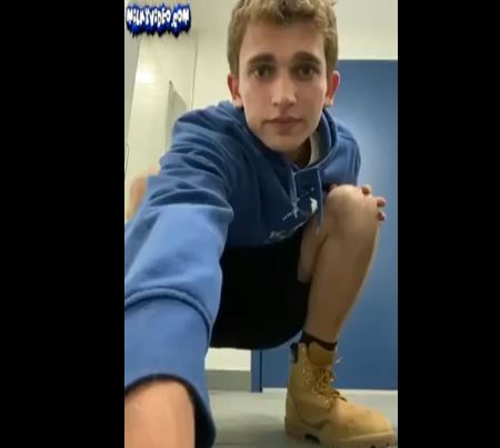 No cum in restroom